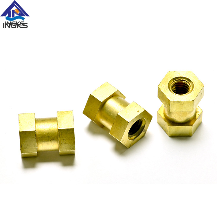 Barril de inserción de latón con cabeza hexagonal y cuerpo ranurado